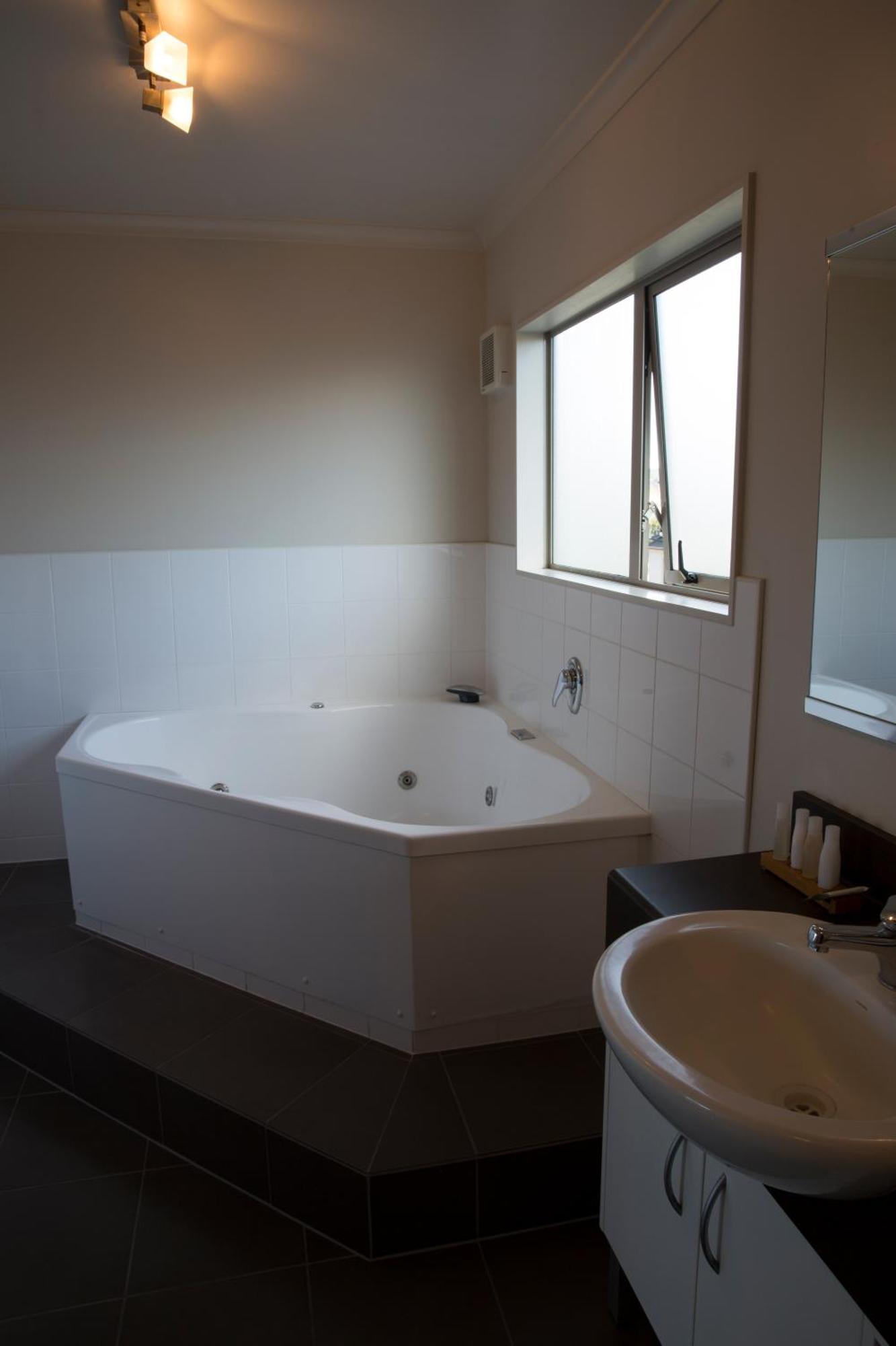 Executive On Fenton Motel Rotorua Ngoại thất bức ảnh