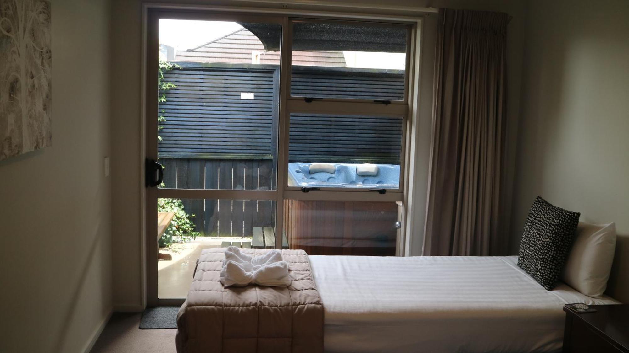 Executive On Fenton Motel Rotorua Ngoại thất bức ảnh