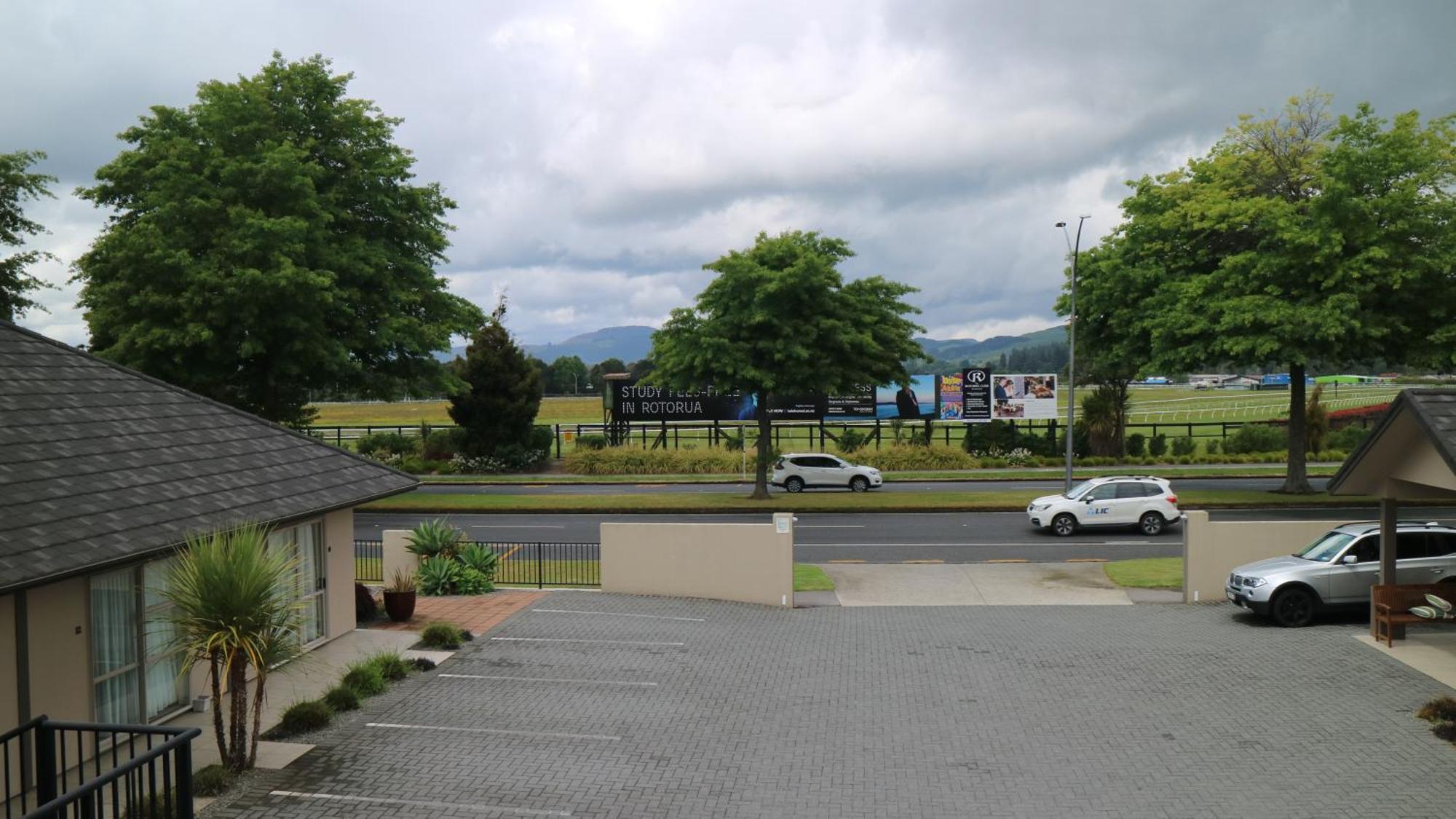 Executive On Fenton Motel Rotorua Ngoại thất bức ảnh