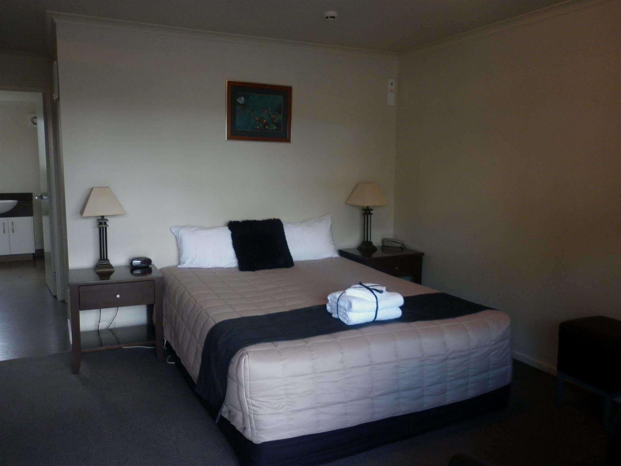 Executive On Fenton Motel Rotorua Ngoại thất bức ảnh