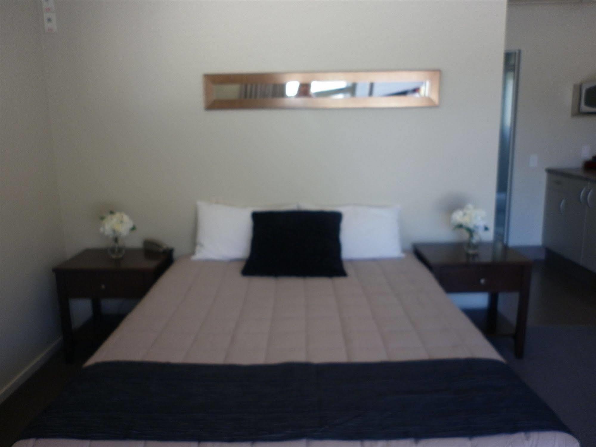 Executive On Fenton Motel Rotorua Ngoại thất bức ảnh